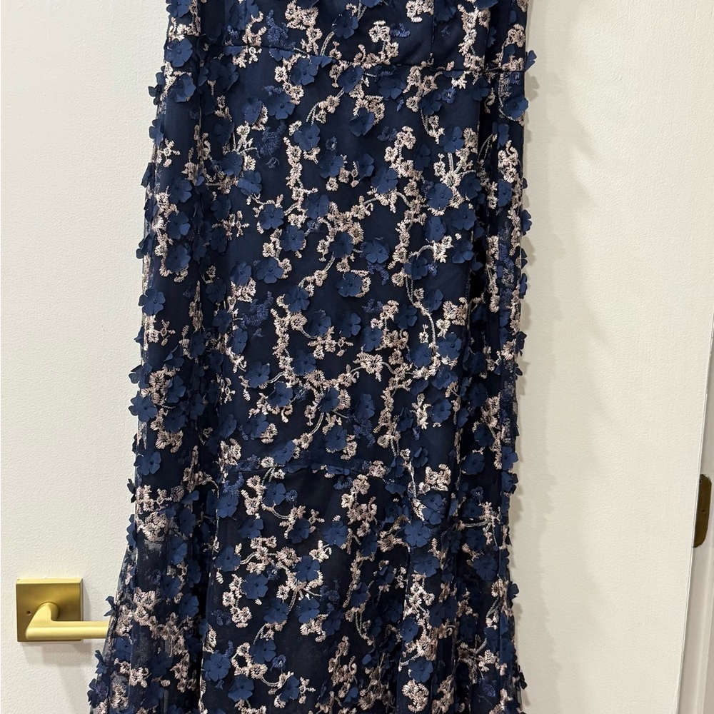 Xscape Raised flower off the shoulder midi dress- size 12 - Picture 8 of 8
